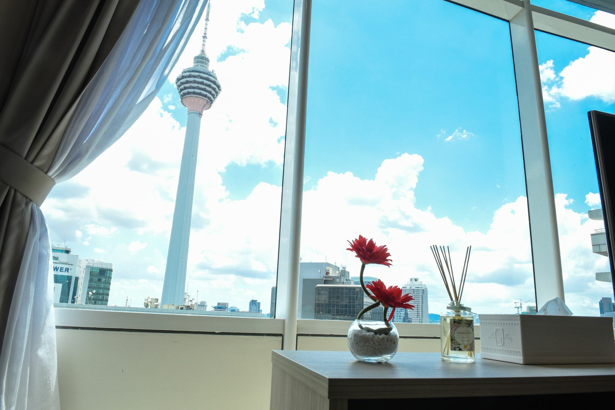Klcc Service Apartments Куала-Лумпур Экстерьер фото